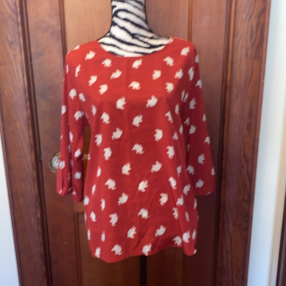 Everly red and white 3/4 sleeve blouse size large